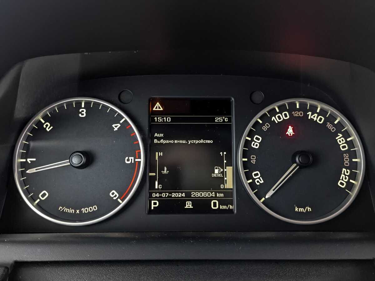 Land Rover Discovery, 2014 Фото №12