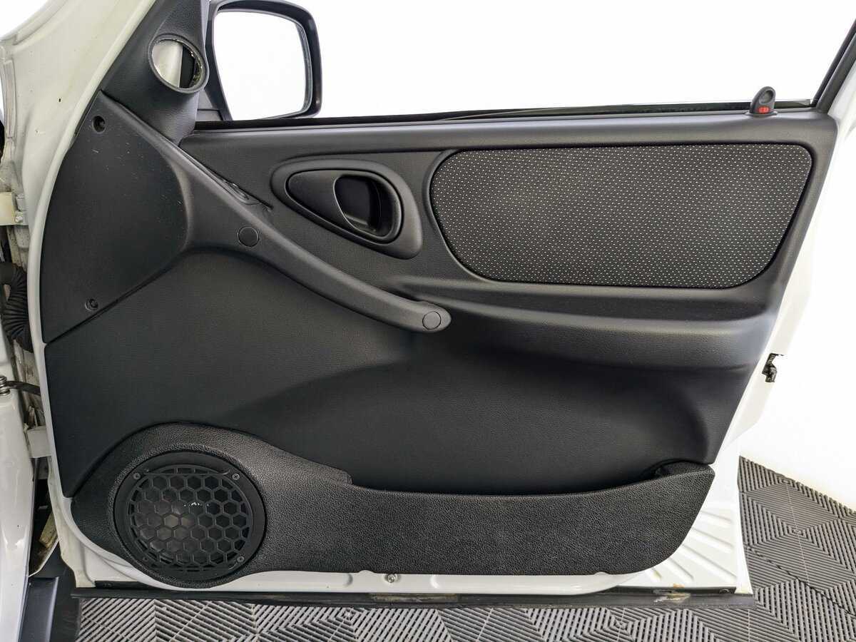 Lada (ВАЗ) Niva, 2022 Фото №8