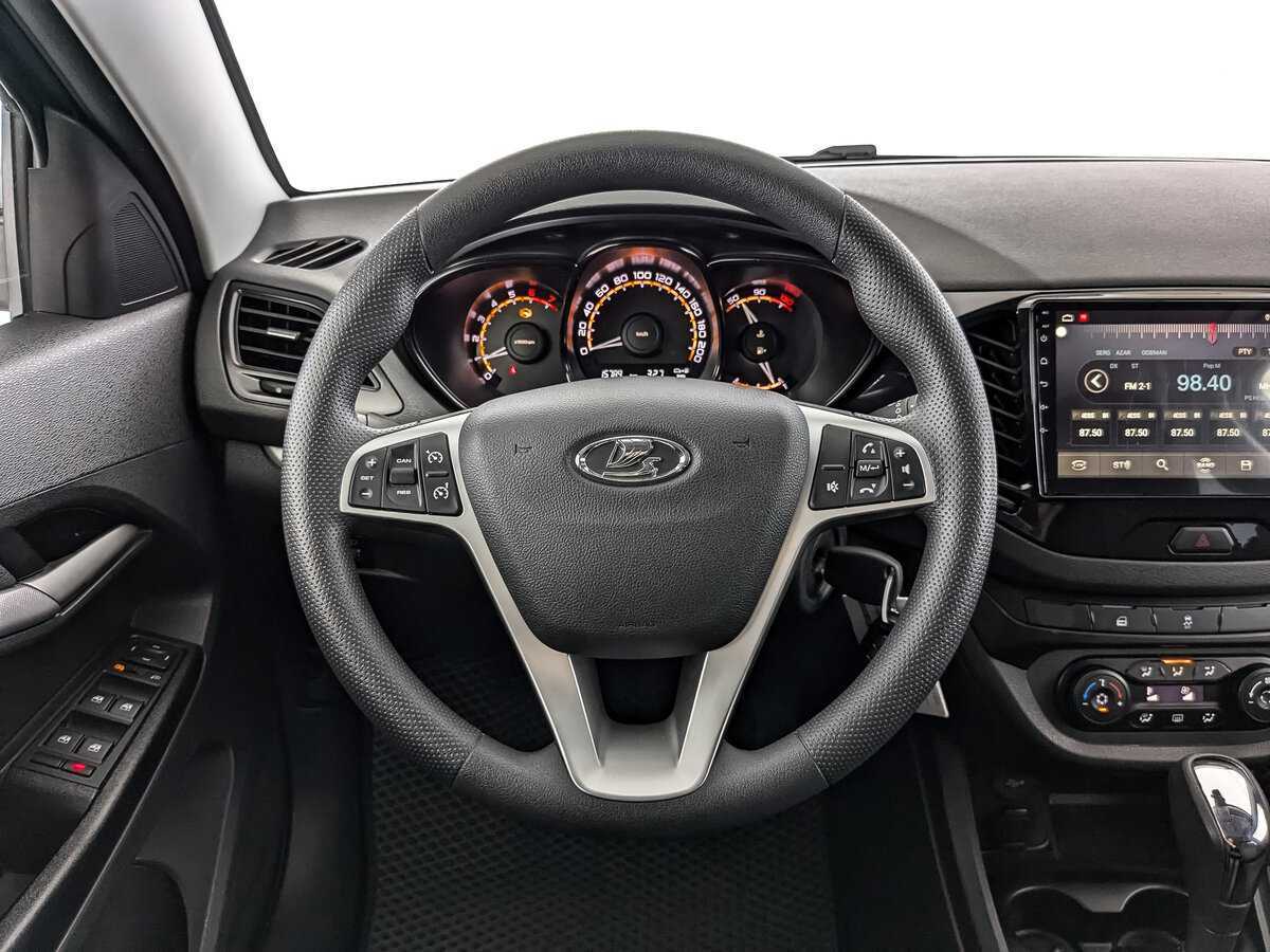 Lada (ВАЗ) Vesta, 2020 Фото №18