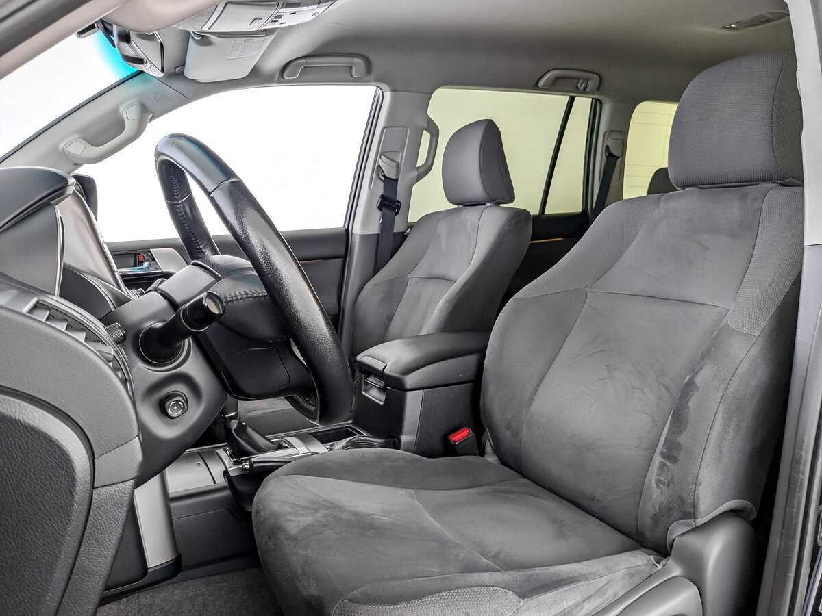 Toyota Land Cruiser Prado, 2012 Фото №16