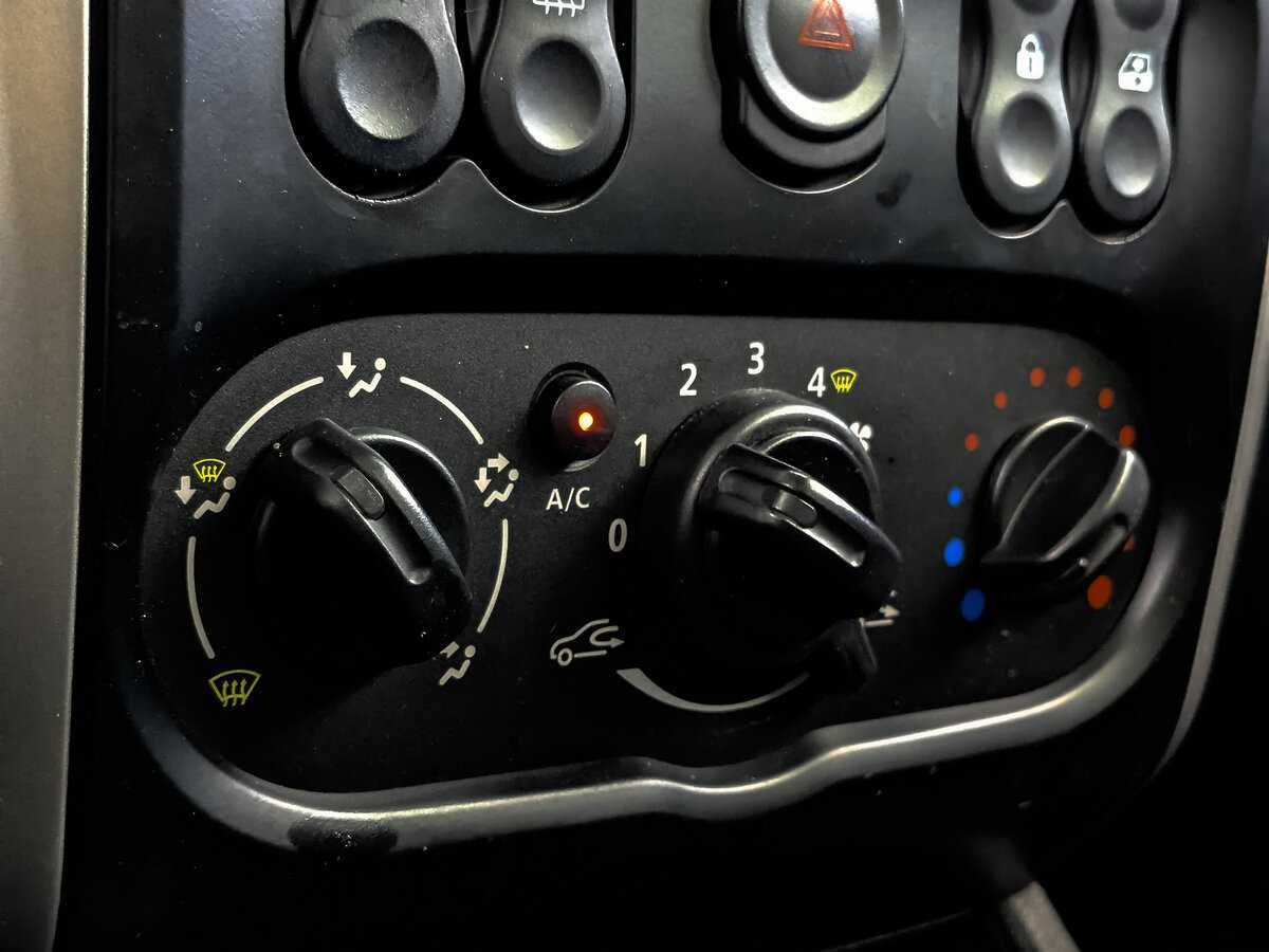 Nissan Almera, 2016 Фото №17