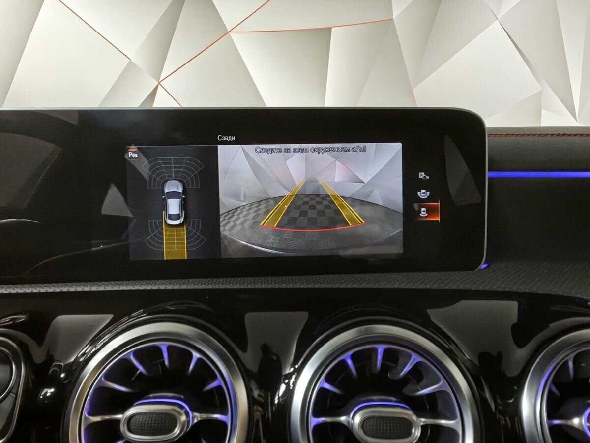 Mercedes-Benz CLA 200, 2019 Фото №16