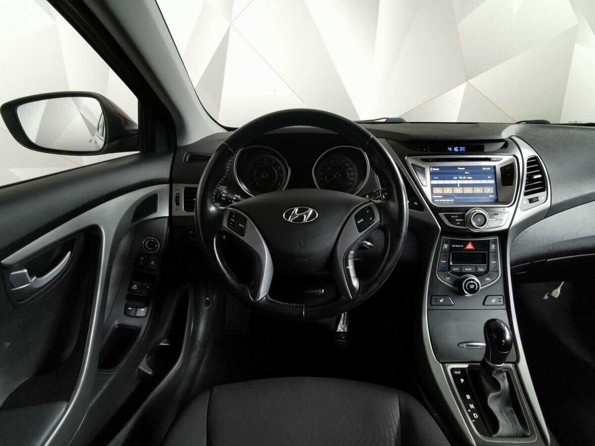 Hyundai Elantra, 2015 Фото №15