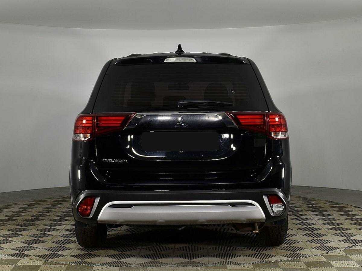 Mitsubishi Outlander, 2020 - 84 120 км. | Фото №4