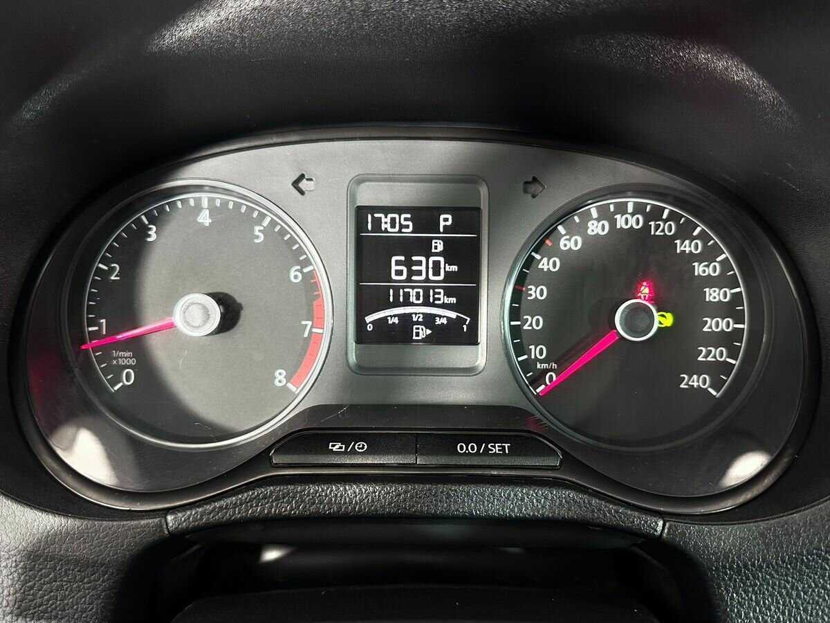 Volkswagen Polo, 2018 Фото №11