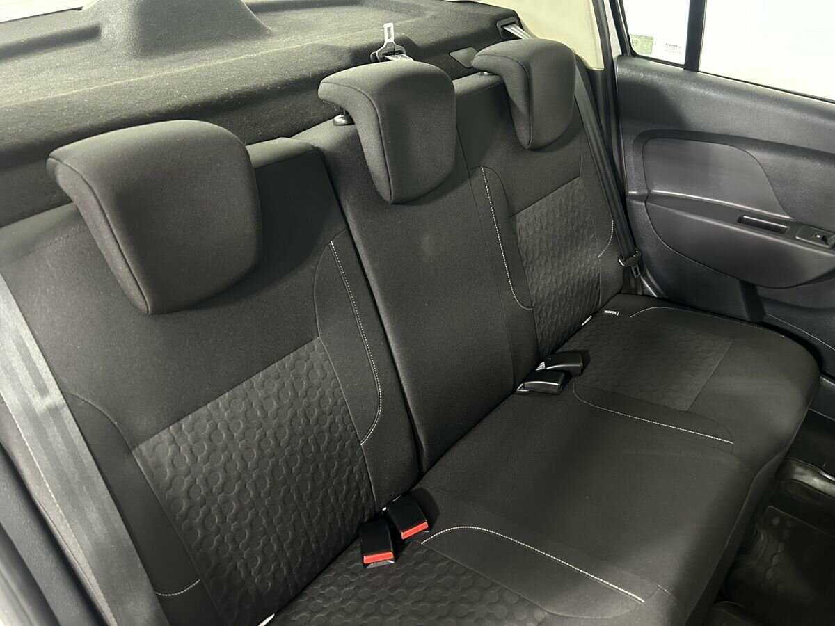 Renault Logan, 2016 Фото №15