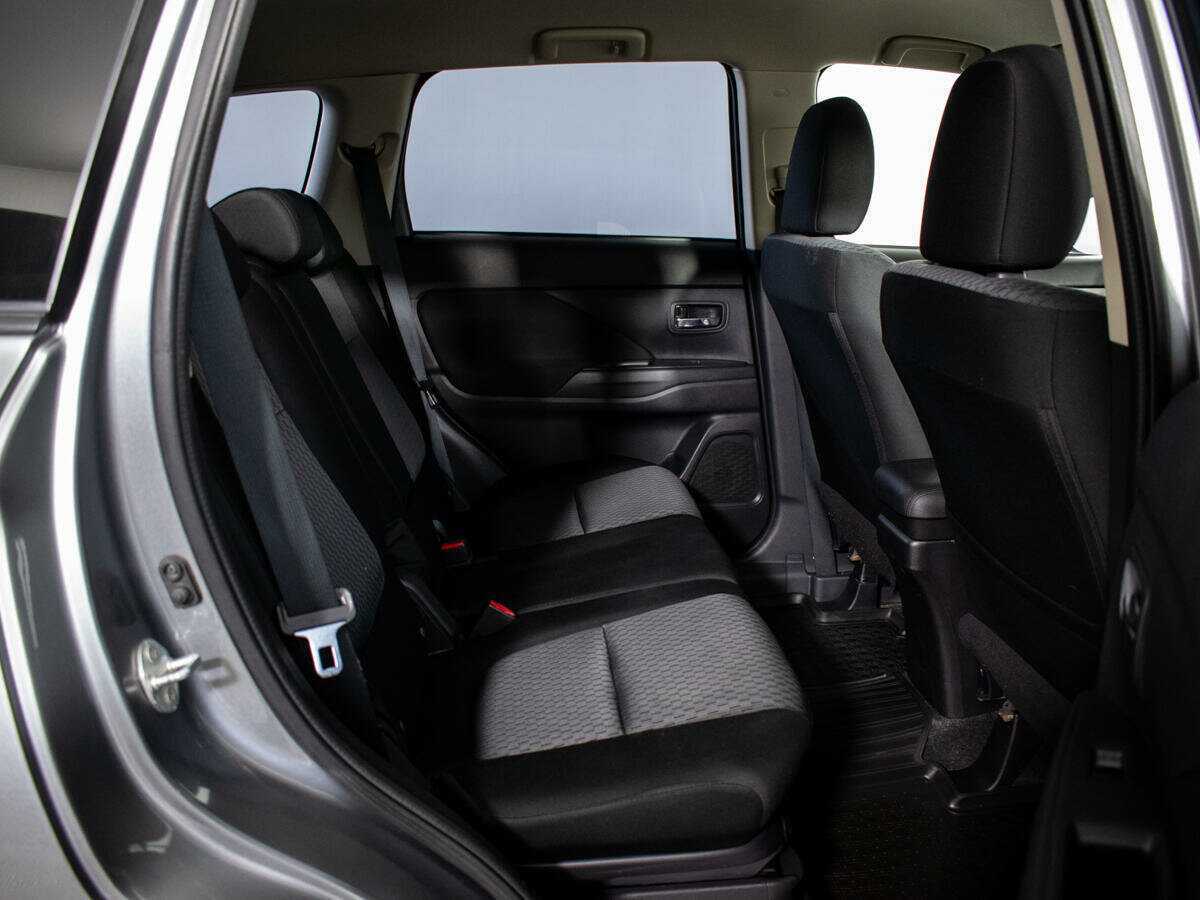 Mitsubishi Outlander, 2012 - 148 748 км. | Фото №7