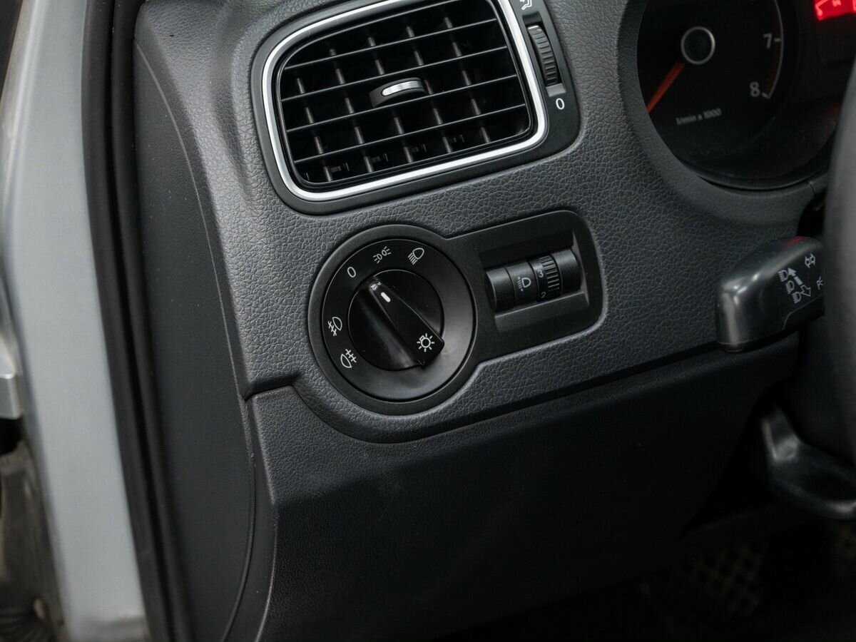 Volkswagen Polo, 2013 Фото №14