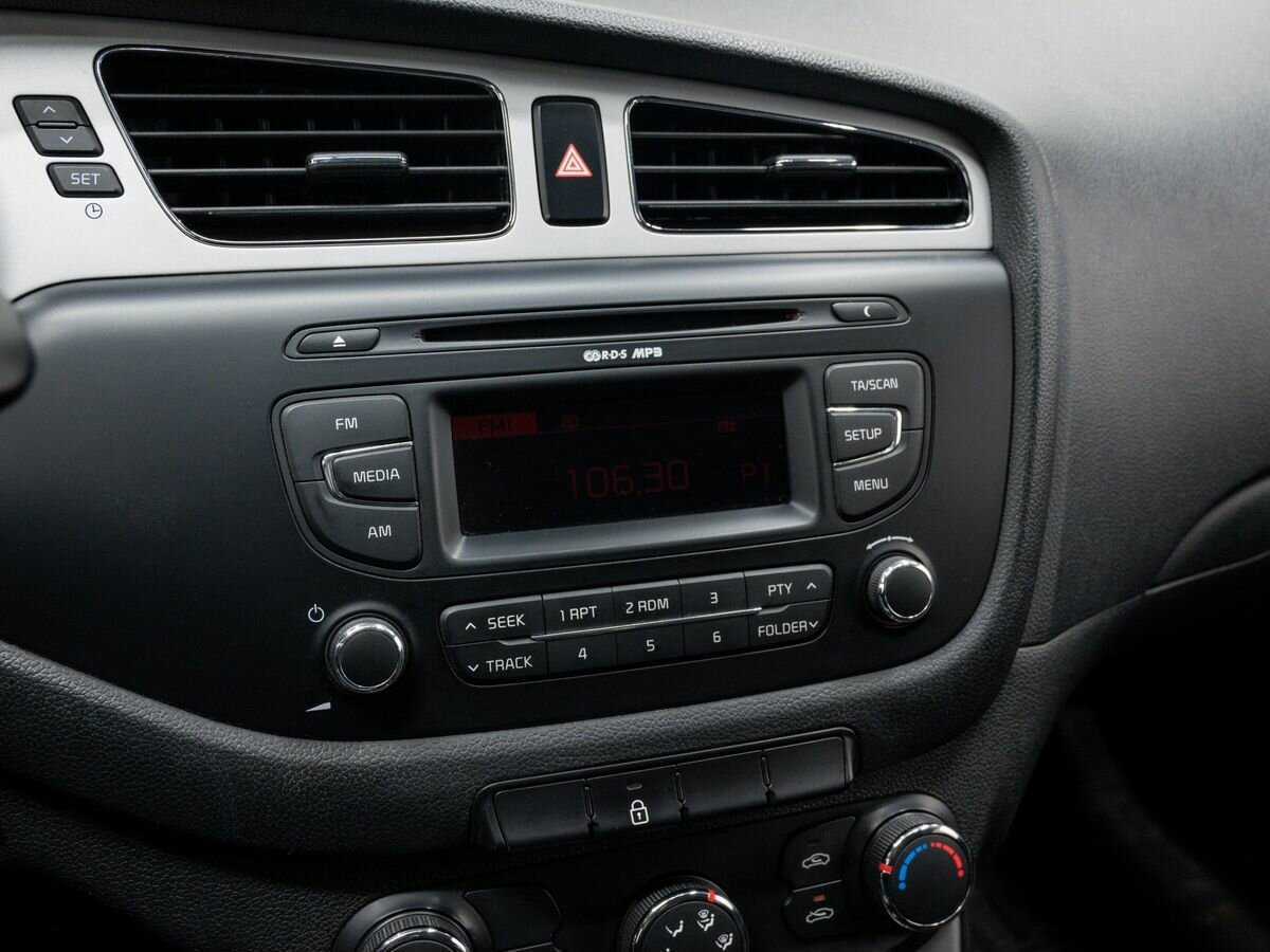 Kia Ceed, 2014 Фото №19