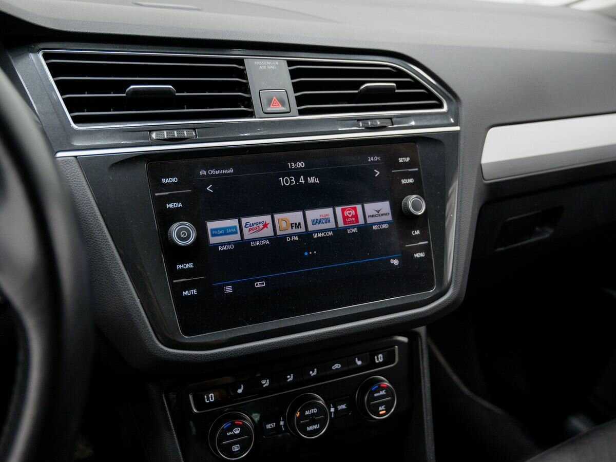 Volkswagen Tiguan, 2018 Фото №23