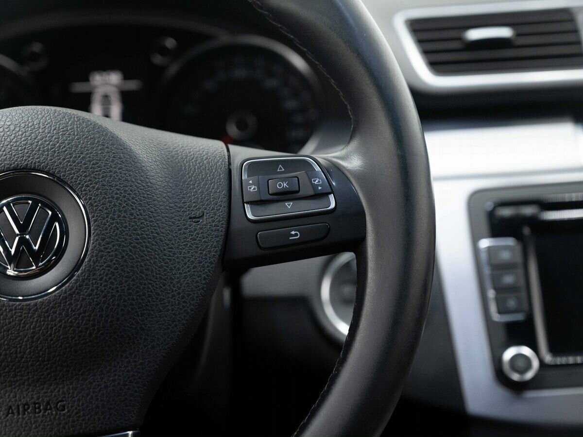 Volkswagen Passat CC, 2013 Фото №16