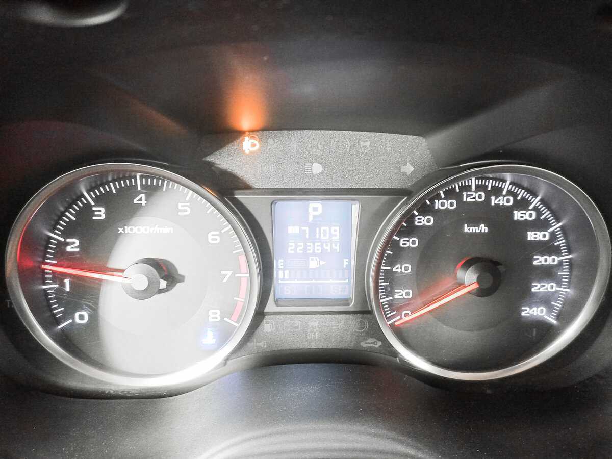 Subaru XV, 2012 Фото №9