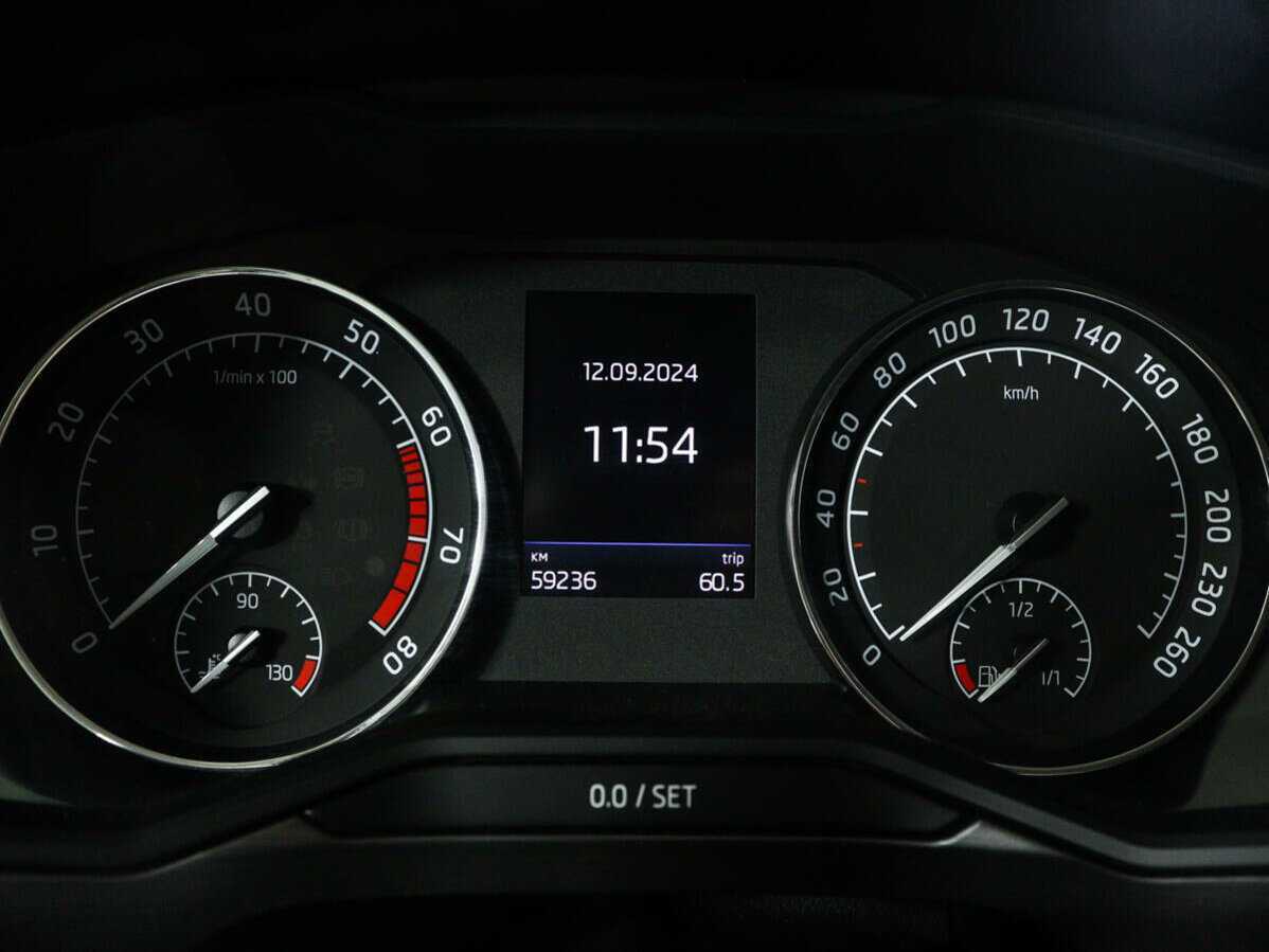 Skoda Superb, 2019 Фото №11