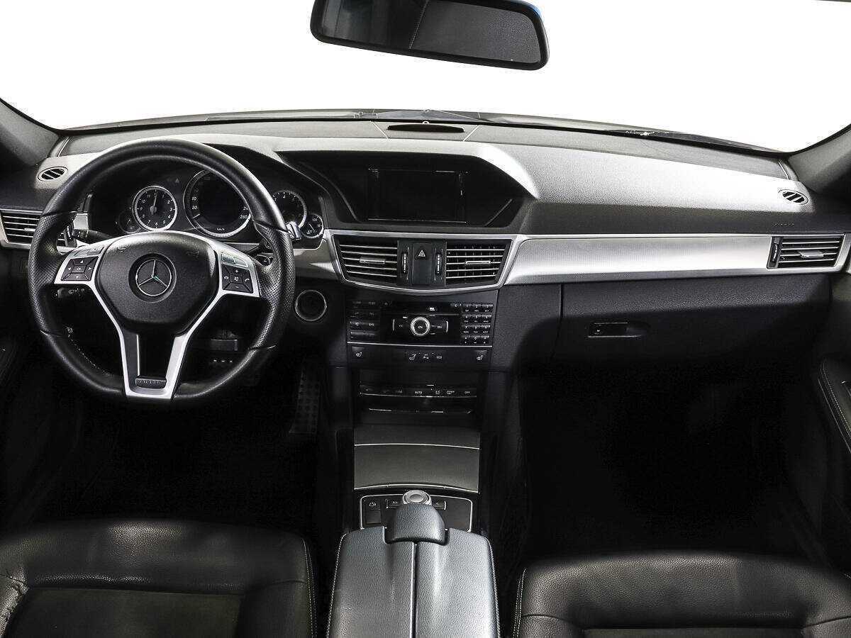 Mercedes-Benz E-Класс 200 7G-Tronic, 2012 Фото №12