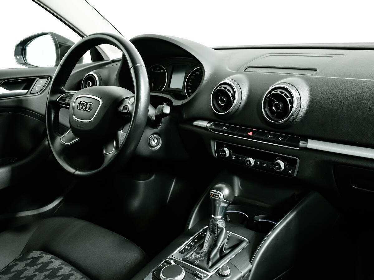 Audi A3, 2016 Фото №9