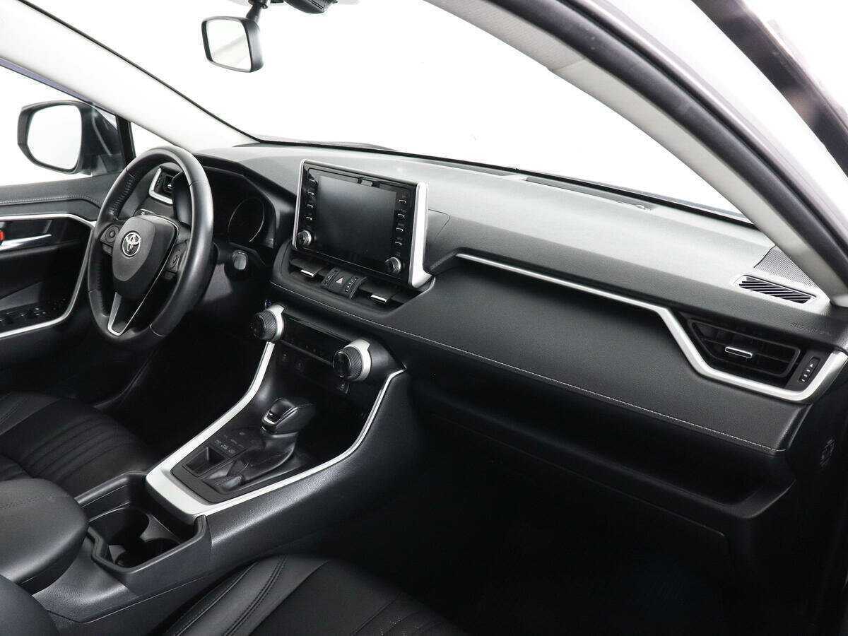 Toyota RAV4, 2020 Фото №9