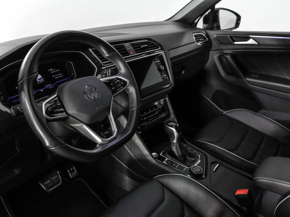 Volkswagen Tiguan, 2021 Фото №7