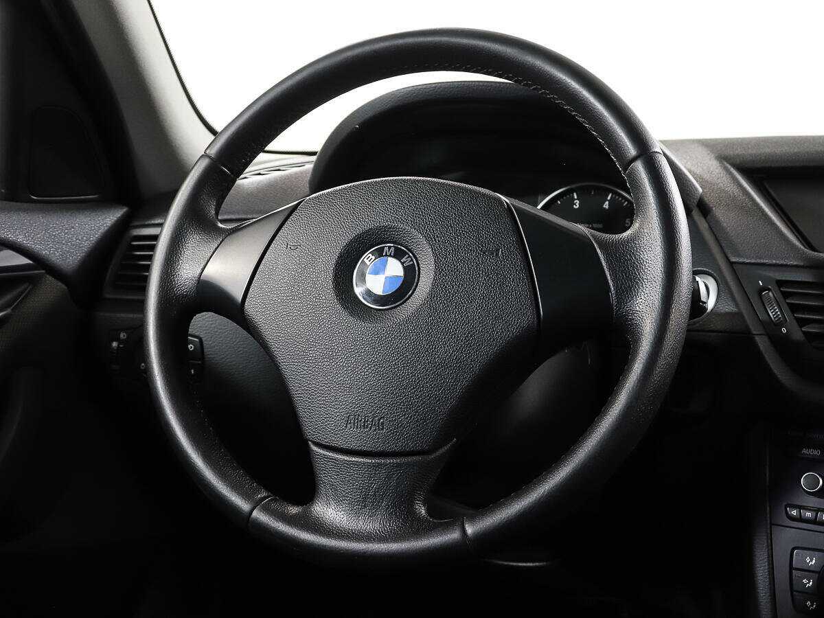 BMW X1 18i, 2012 Фото №14