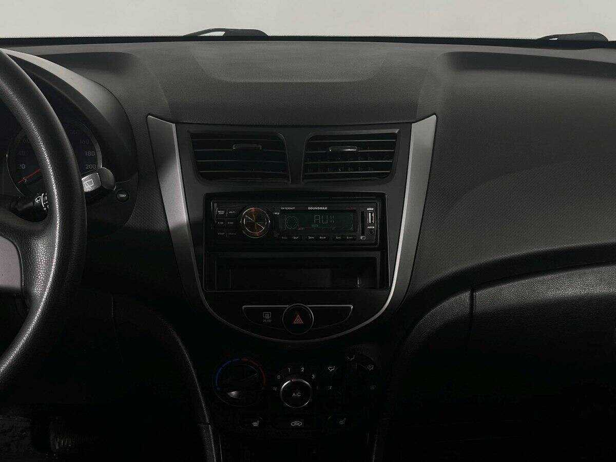 Hyundai Solaris, 2016 Фото №12