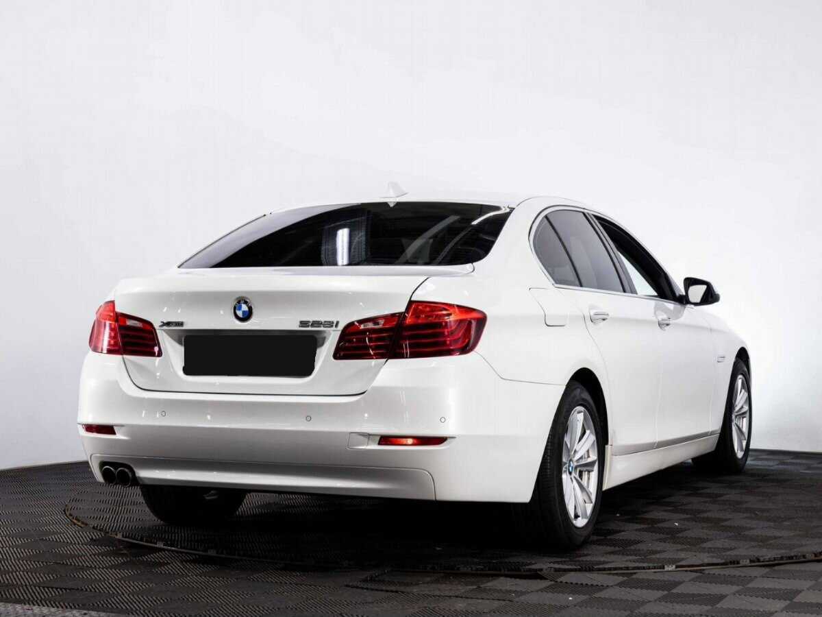 BMW 5 серии 528i xDrive, 2013 - 155 000 км. | Фото №6