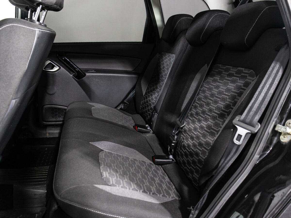 Lada (ВАЗ) Granta Cross, 2019 Фото №10