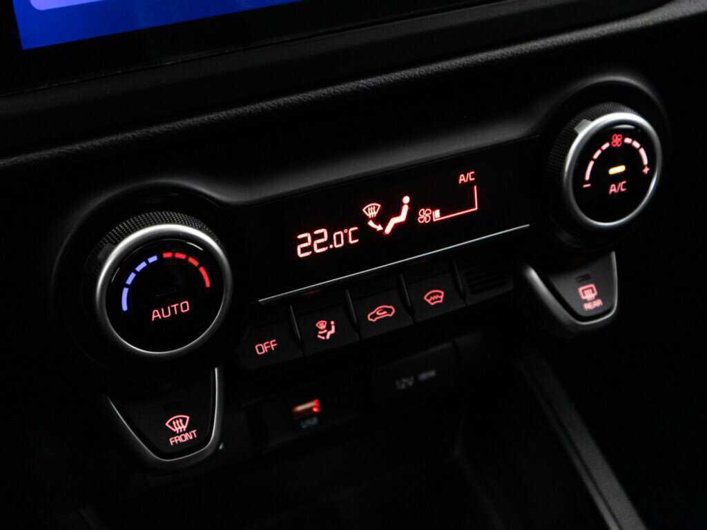 Kia Rio, 2021 Фото №16