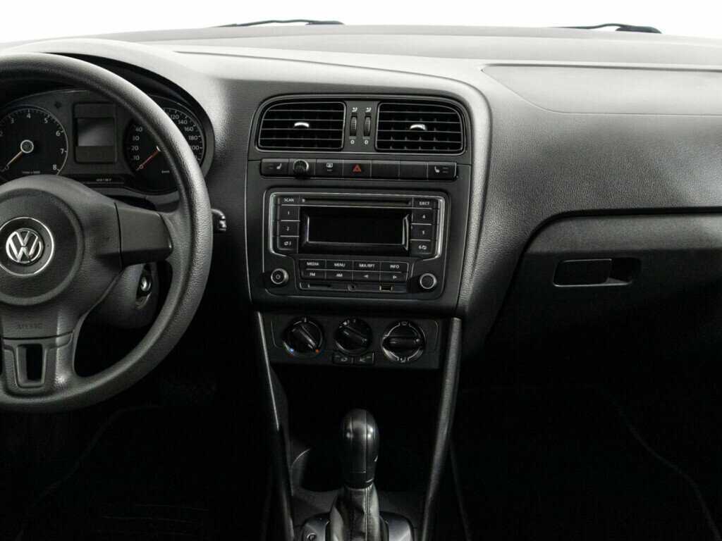 Volkswagen Polo, 2013 Фото №14