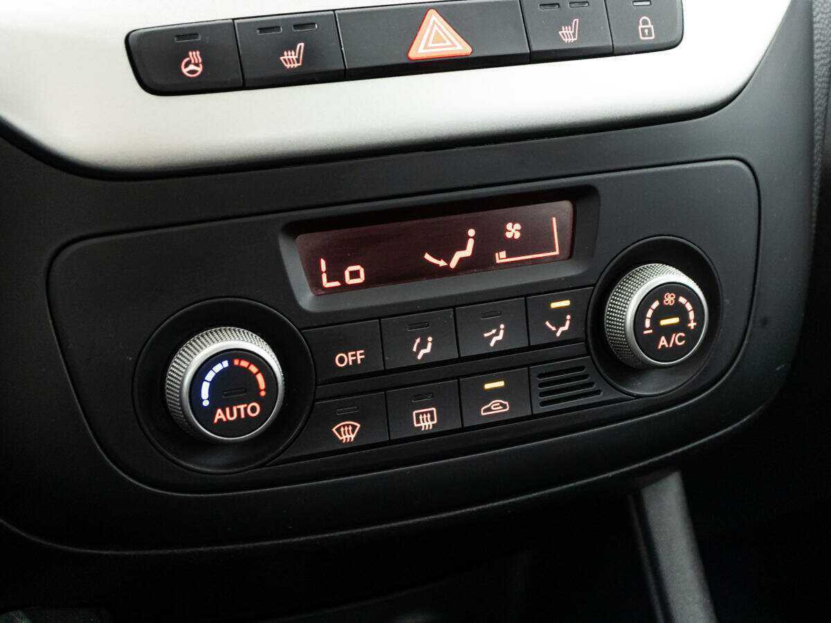 Kia Venga, 2015 Фото №16