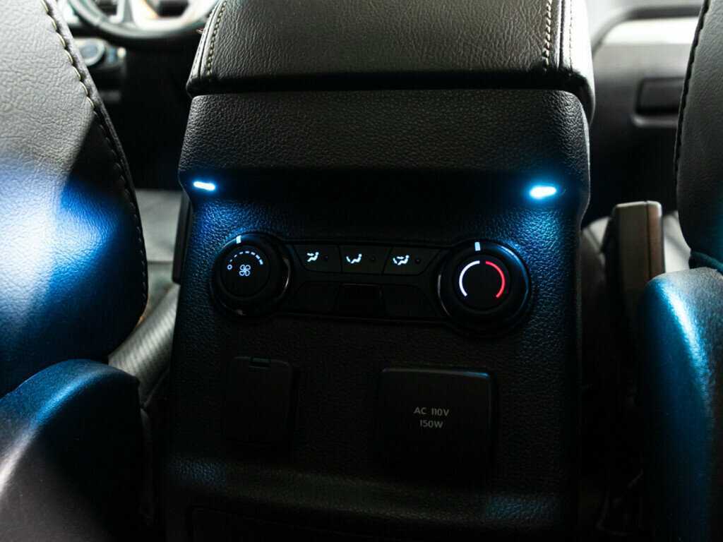 Ford Explorer Sport, 2013 Фото №23