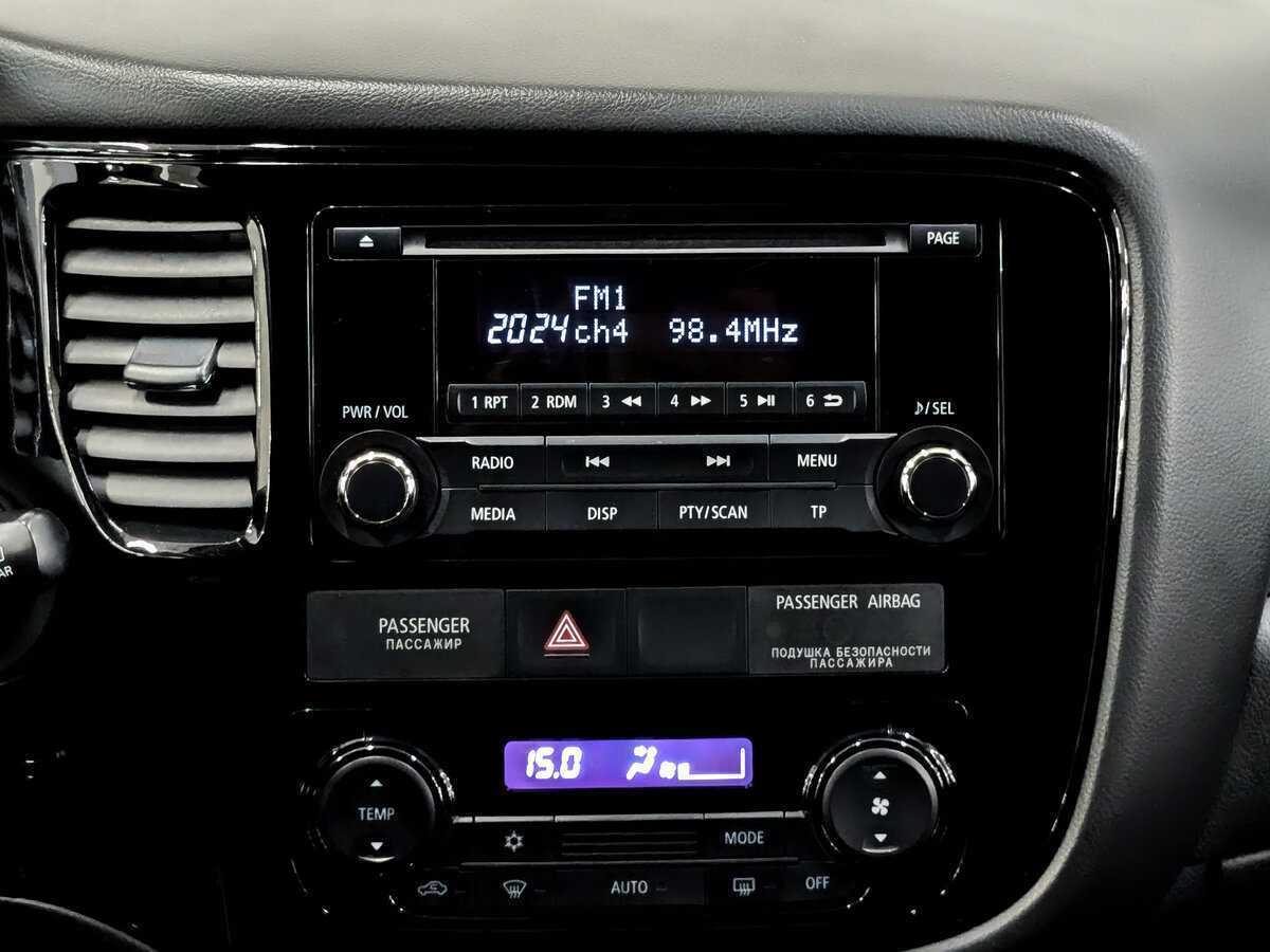 Mitsubishi Outlander, 2015 Фото №15