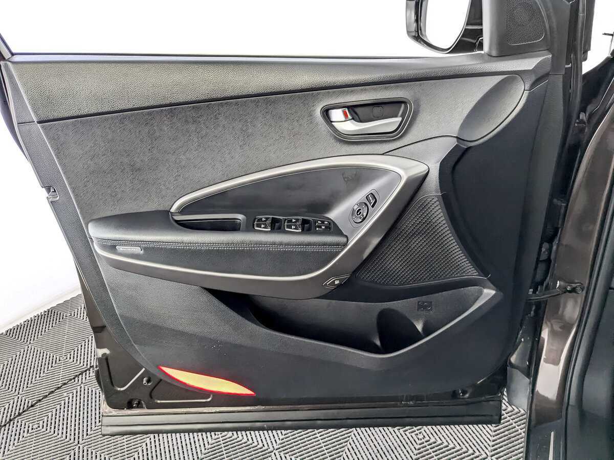 Hyundai Santa Fe, 2016 Фото №19