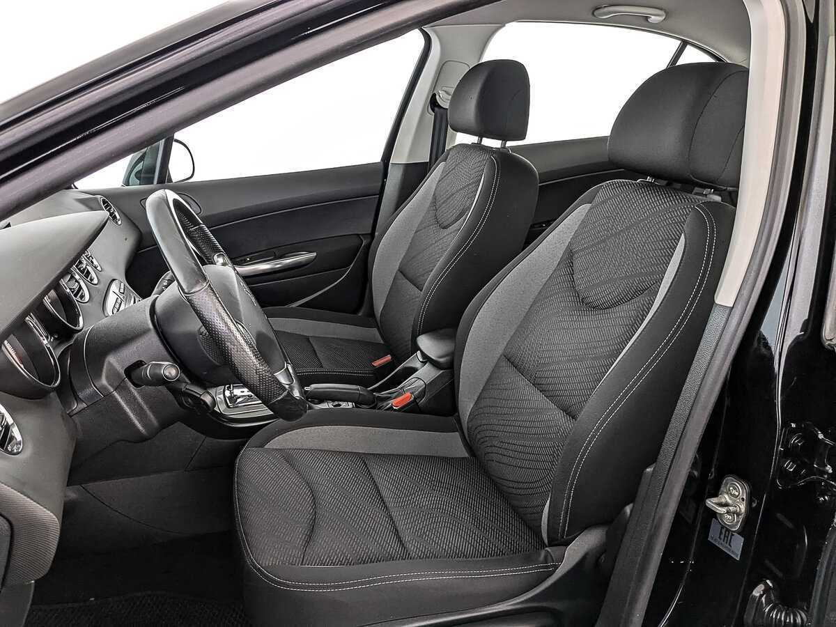 Peugeot 408, 2016 Фото №18