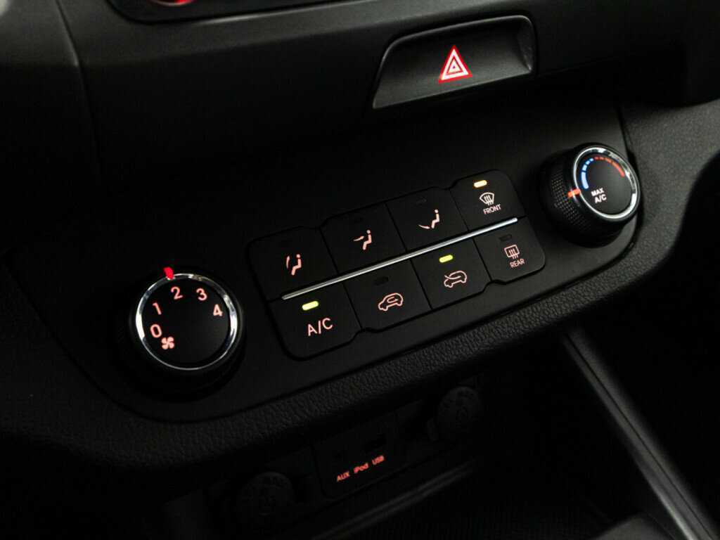 Kia Sportage, 2013 Фото №15