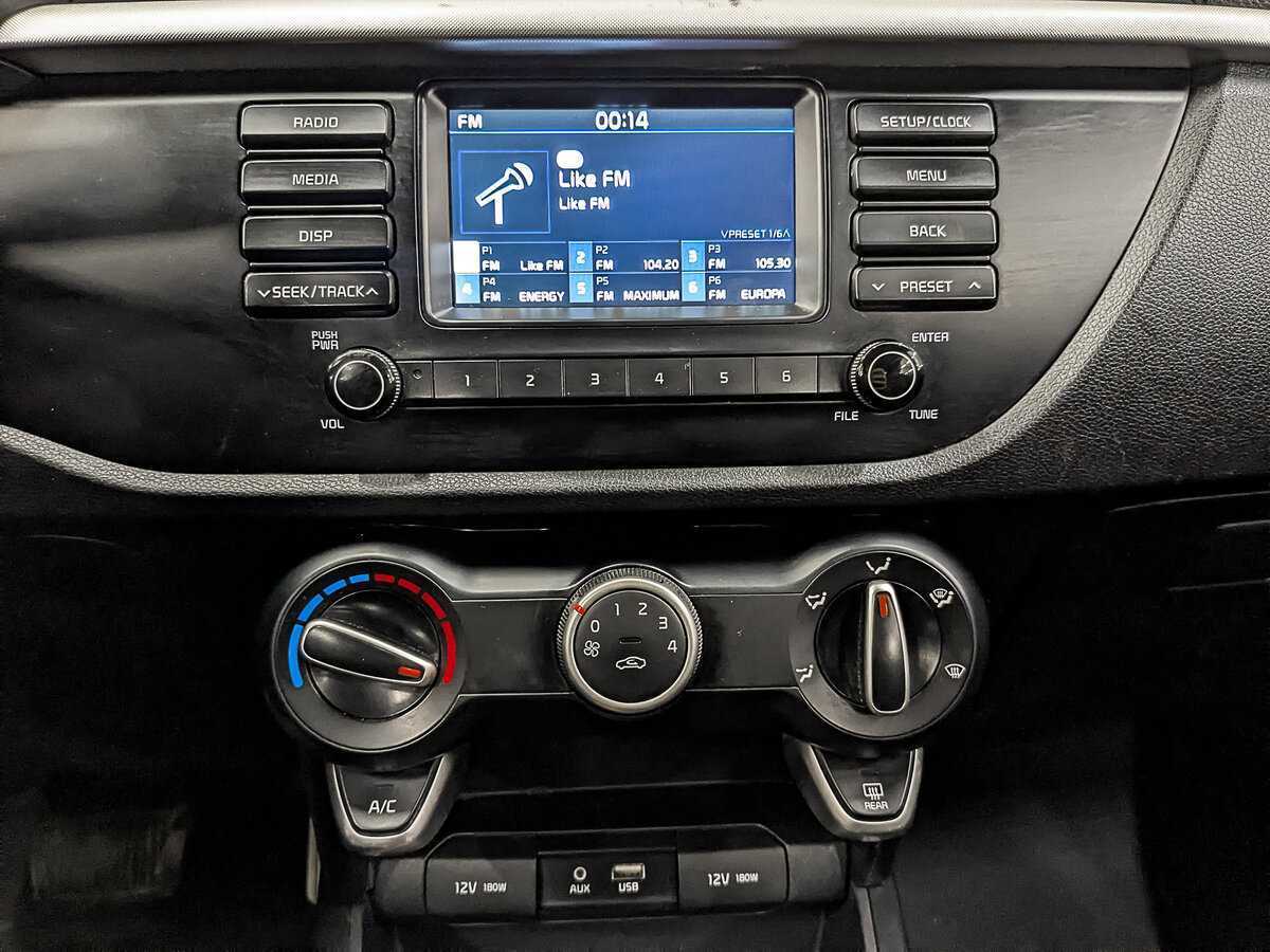 Kia Rio X-Line, 2020 Фото №14