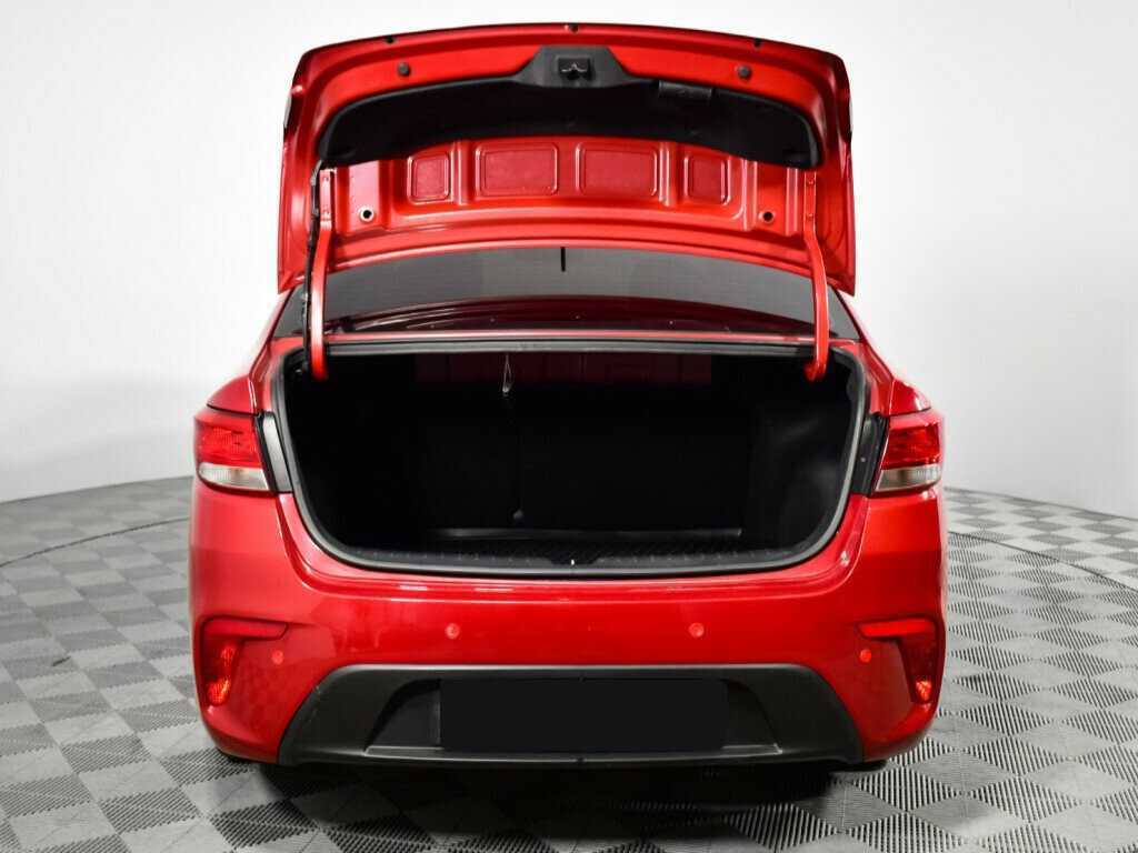 Kia Rio, 2018 Фото №15