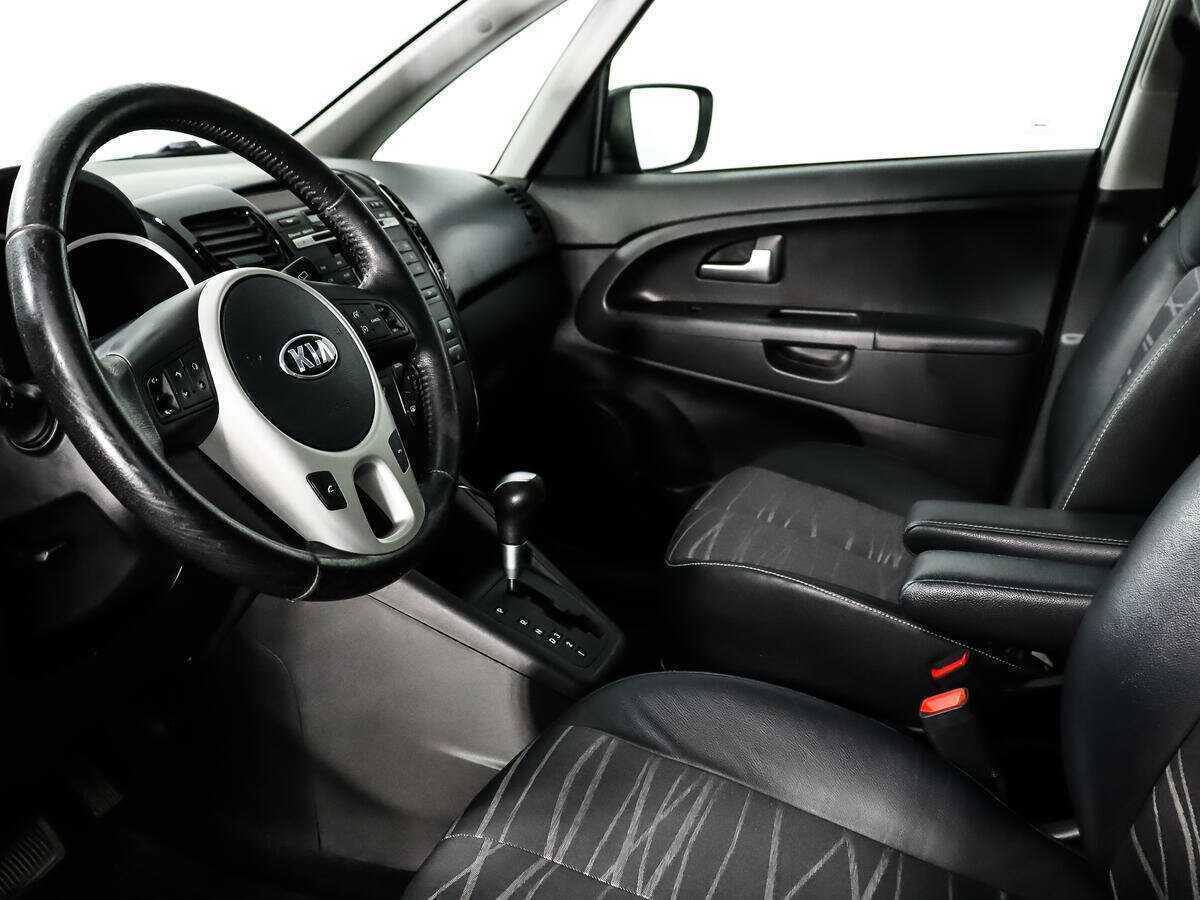 Kia Venga, 2012 Фото №8