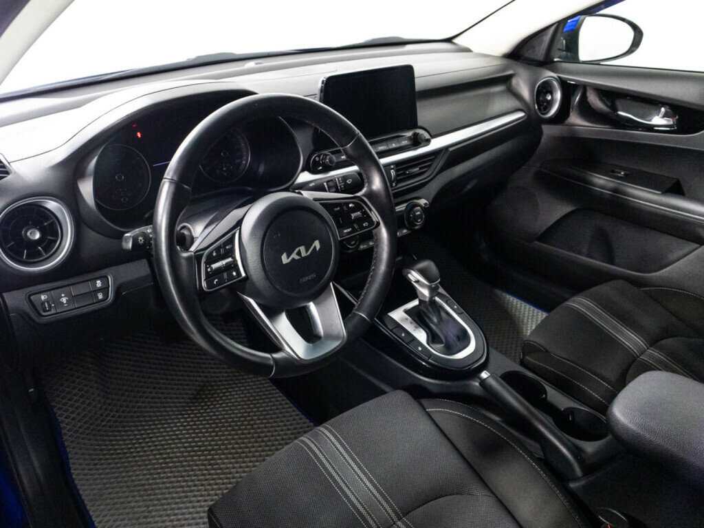 Kia Cerato, 2022 Фото №11