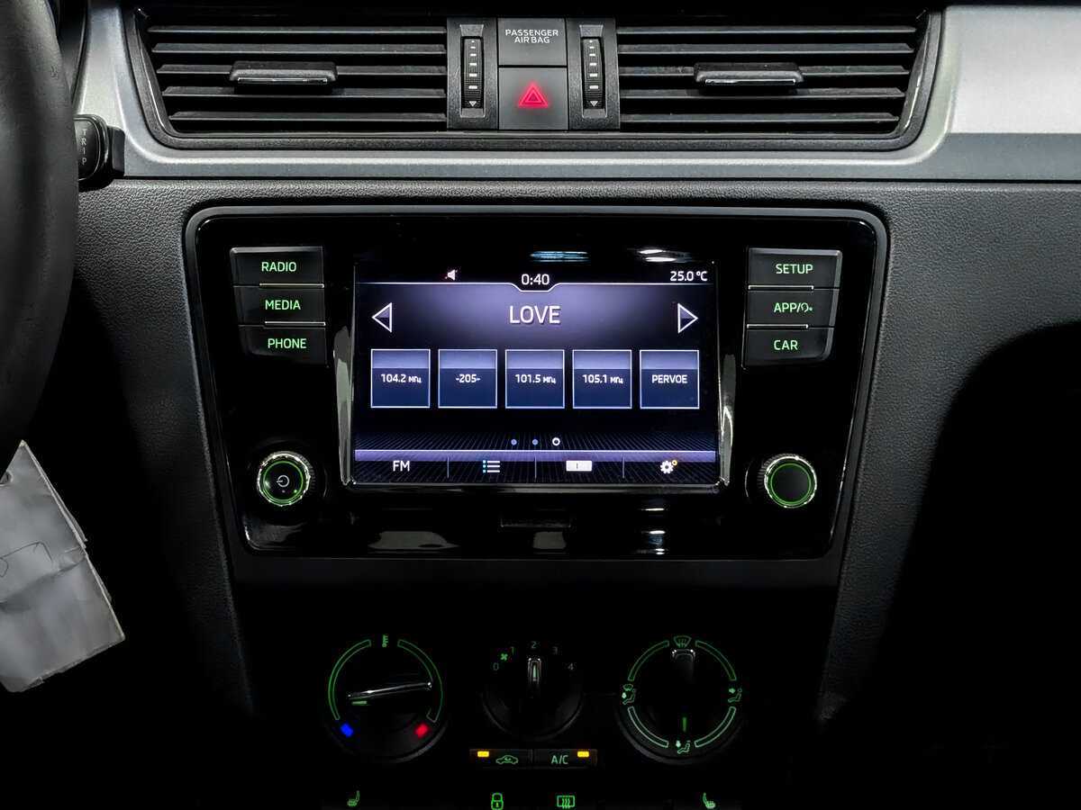 Skoda Rapid, 2017 Фото №15