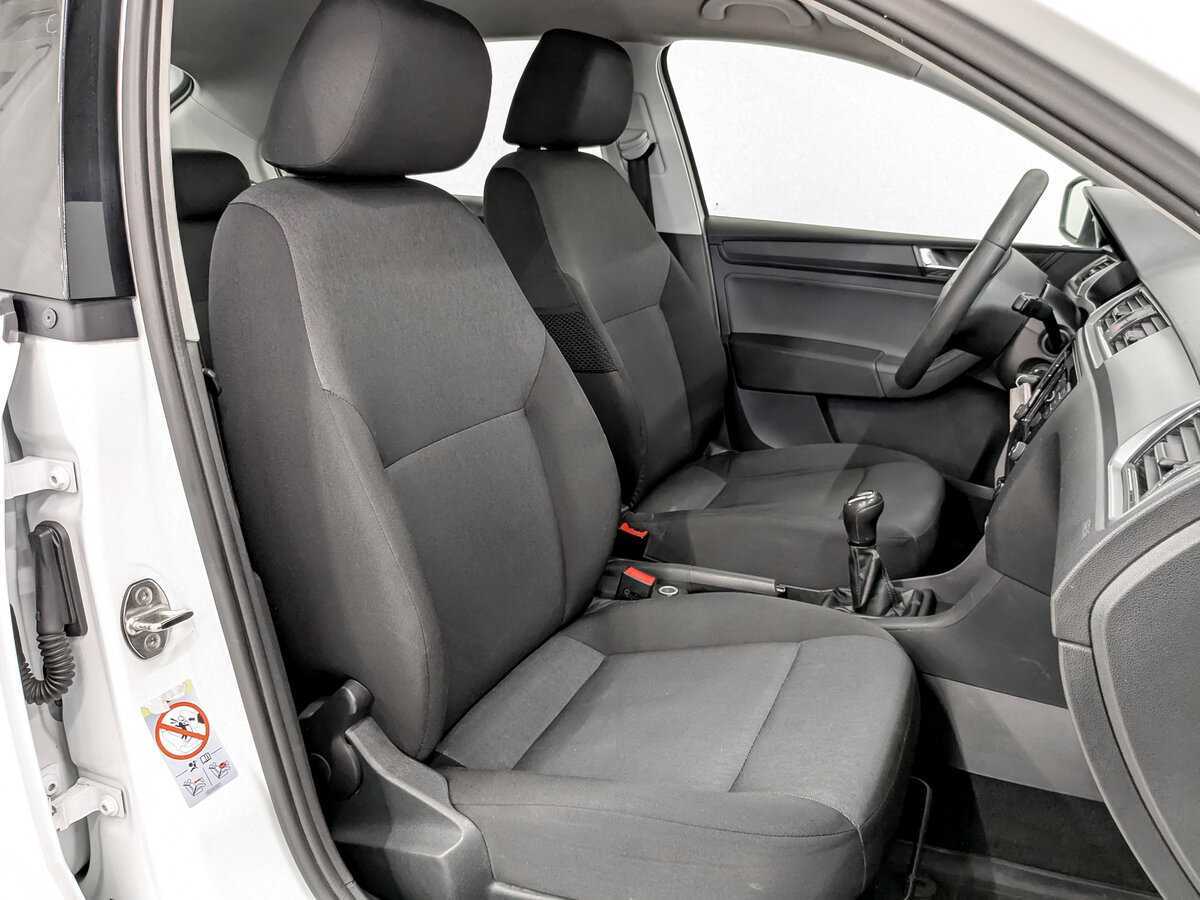 Skoda Rapid, 2017 Фото №23
