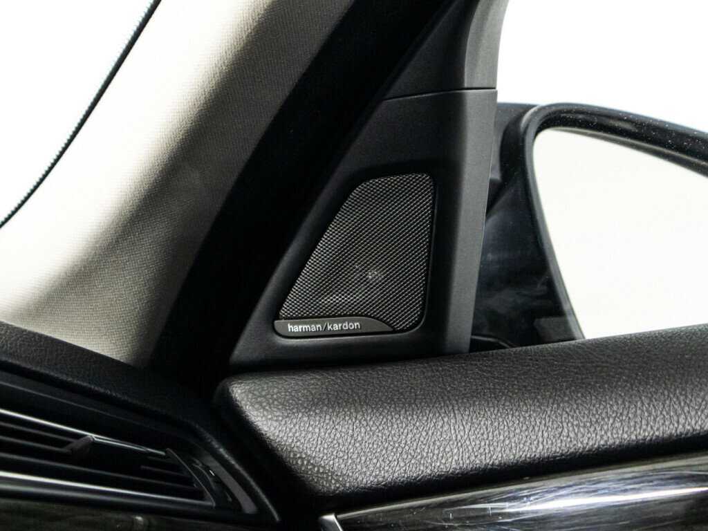 BMW 5 серии 530d xDrive, 2016 Фото №20