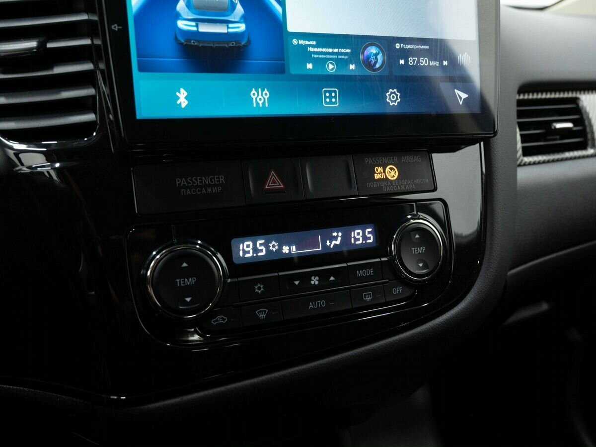 Mitsubishi Outlander, 2014 Фото №20