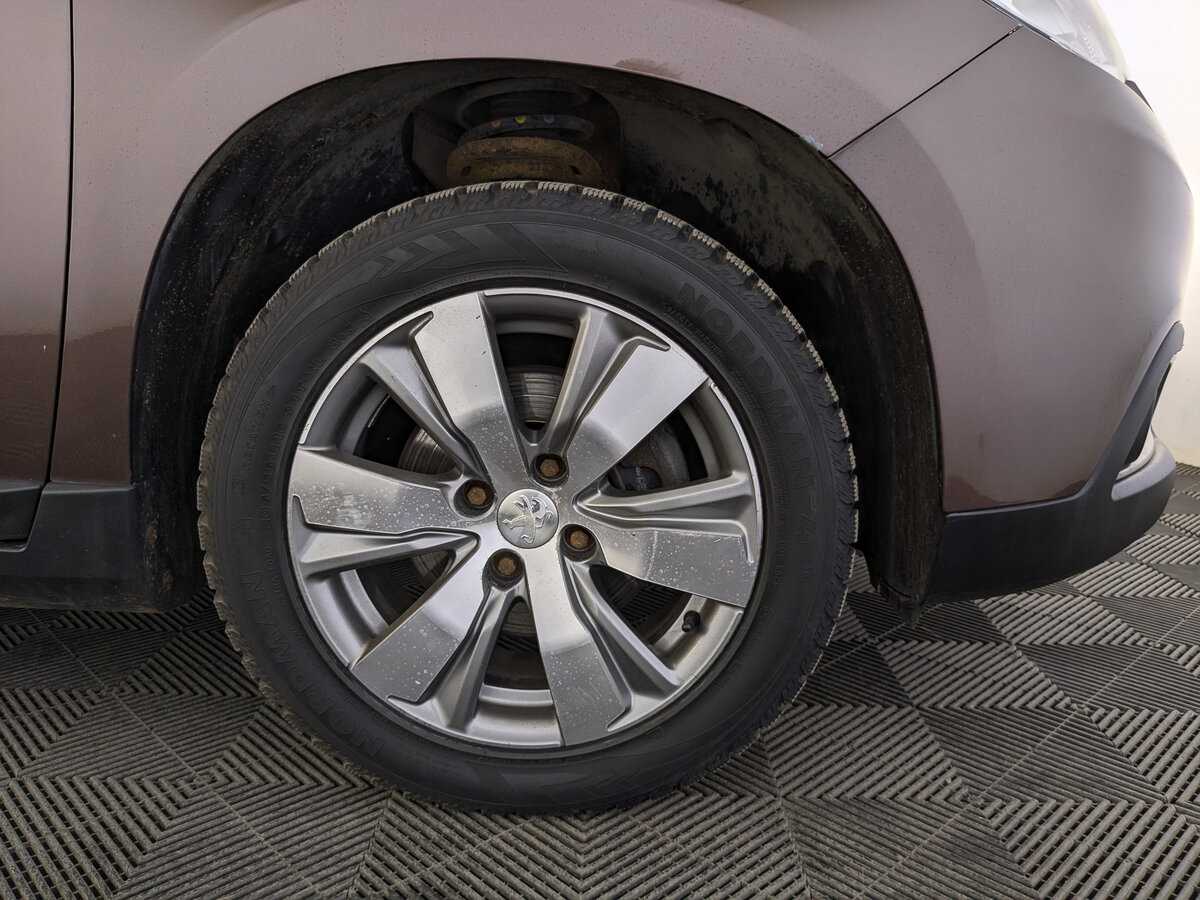 Peugeot 2008, 2014 Фото №12