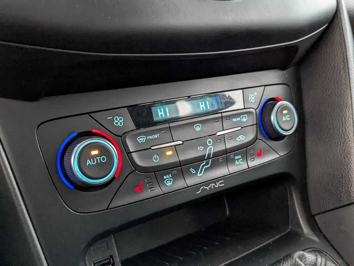 Ford Focus, 2019 Фото №20