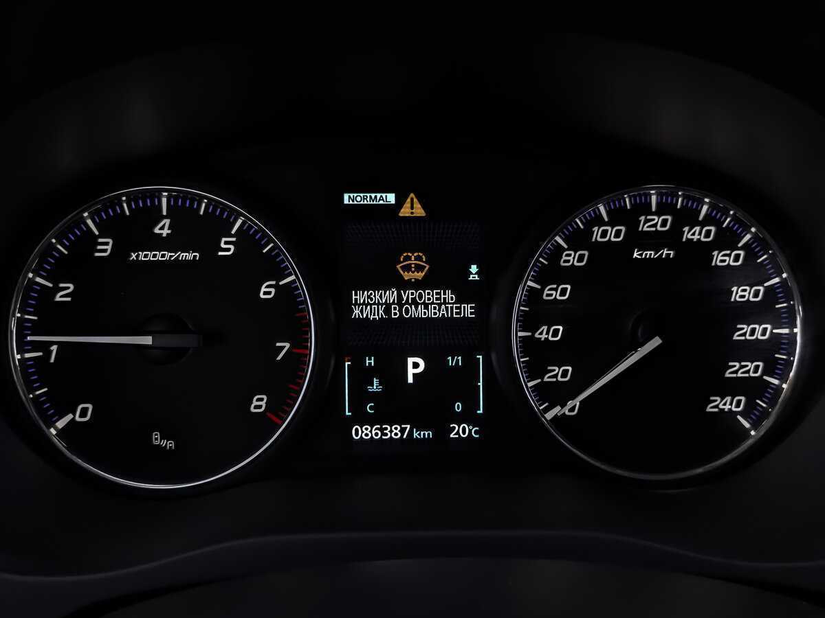 Mitsubishi Outlander, 2021 Фото №14