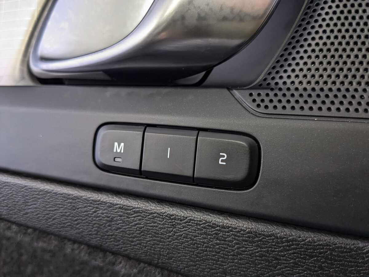 Volvo XC40, 2021 Фото №24