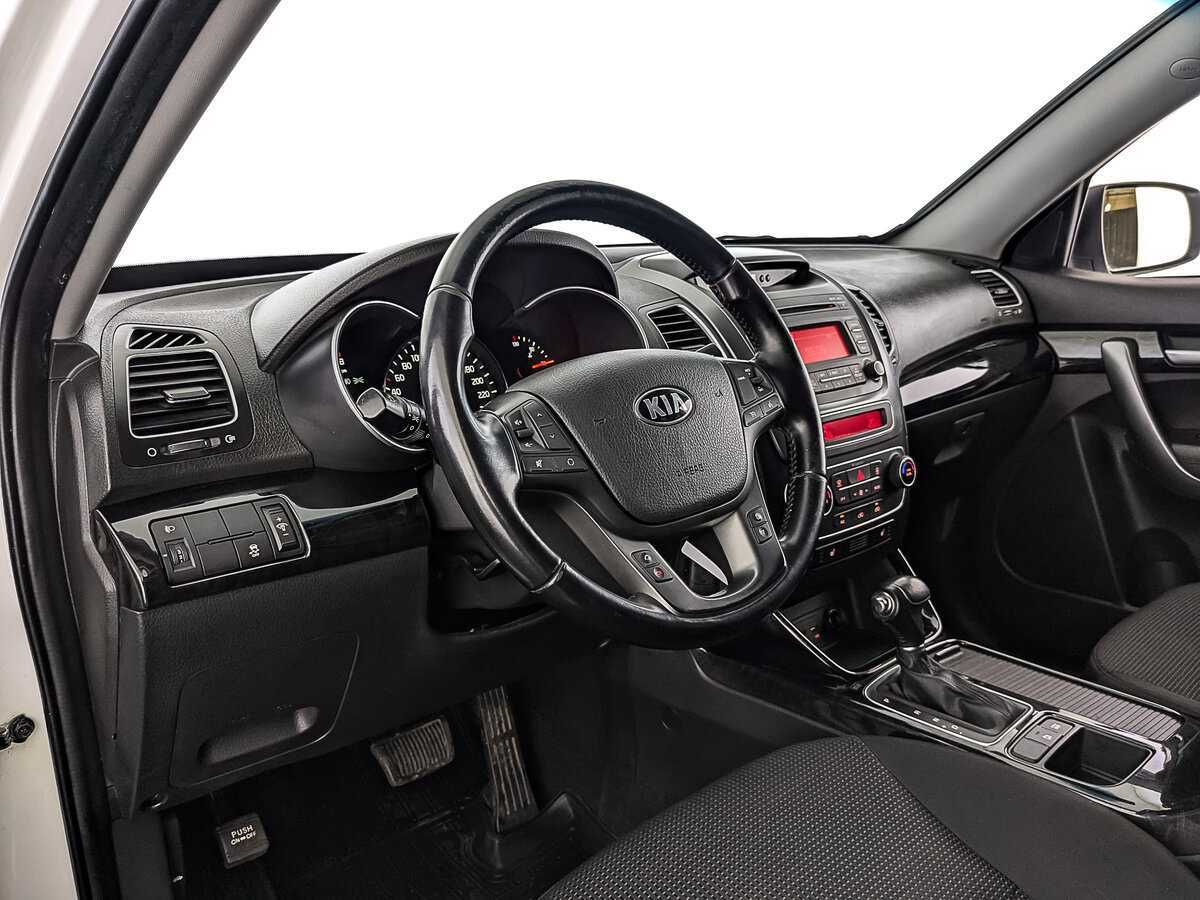 Kia Sorento, 2018 Фото №15