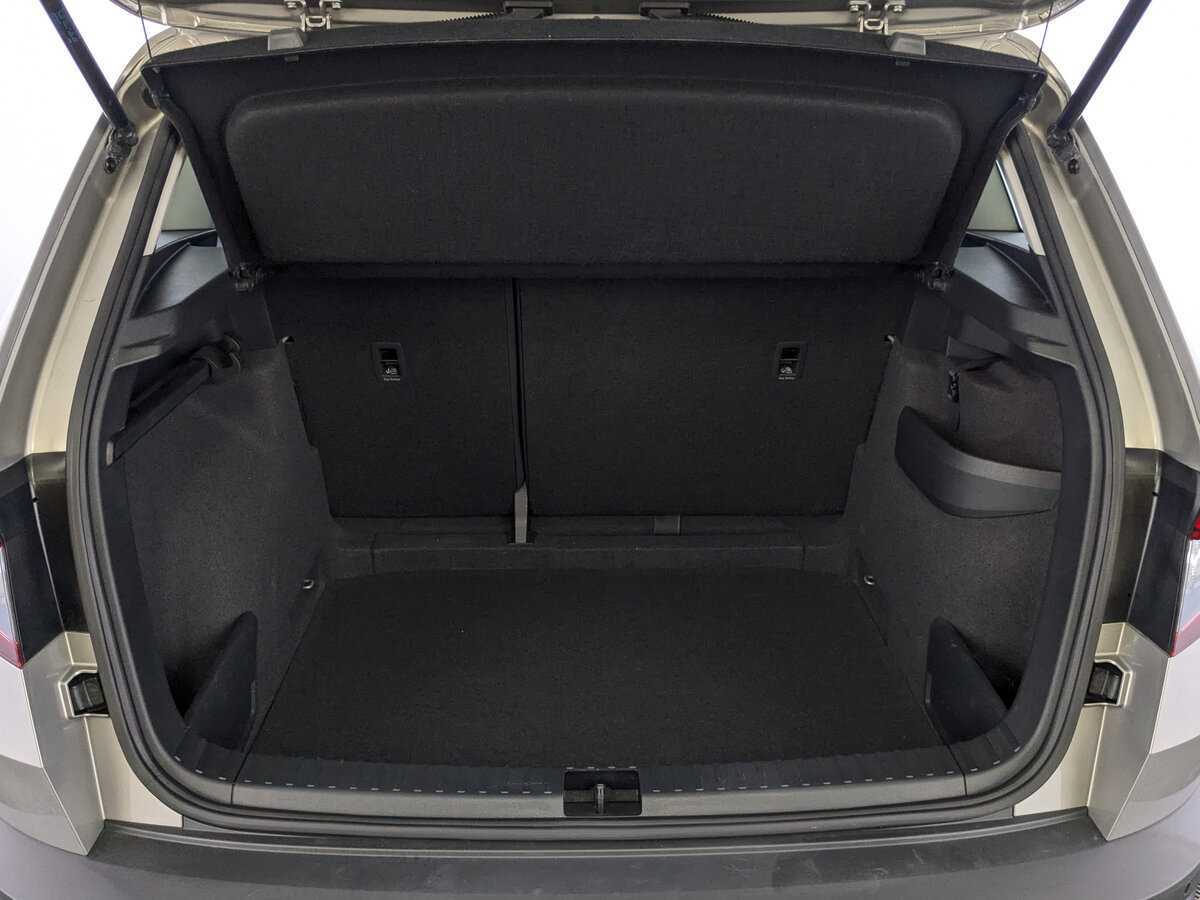 Skoda Karoq, 2021 Фото №10