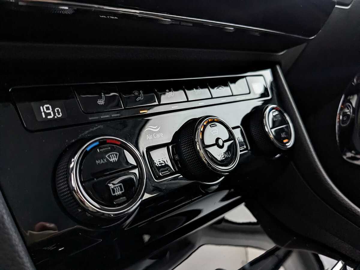 Skoda Superb, 2019 Фото №21
