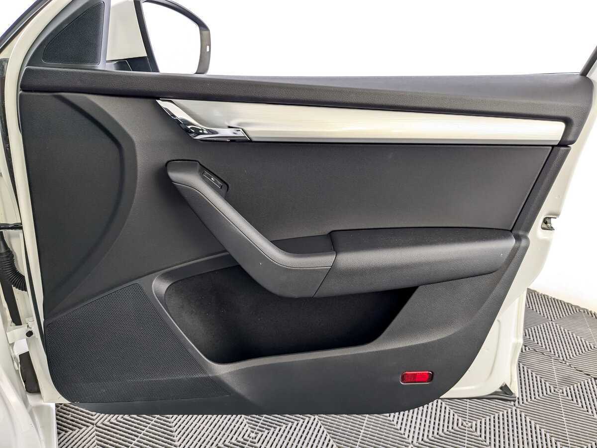 Skoda Octavia, 2019 Фото №20