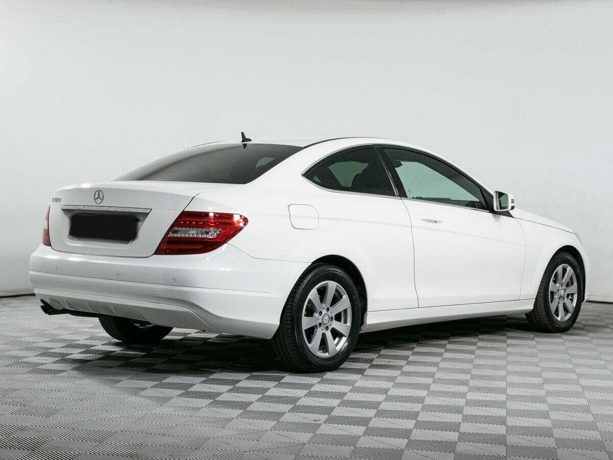 Mercedes-Benz C-Класс 180, 2014 - 79 626 км. | Фото №4